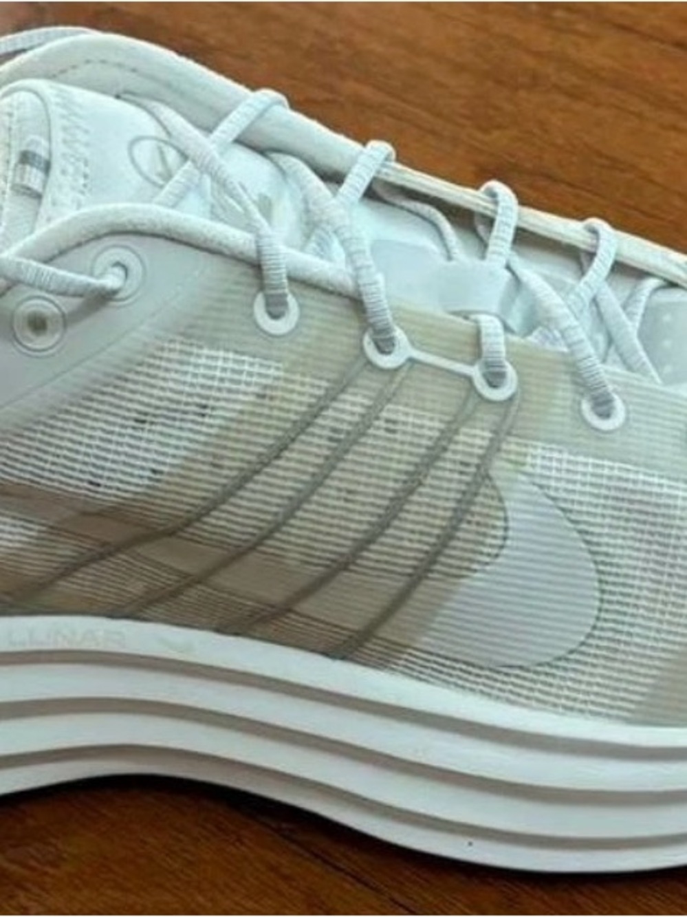 NIKE Lunar Roam Phantom Light Bone DV2440-100